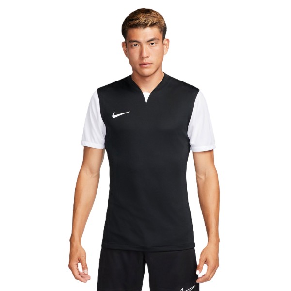 Nike Dri-FIT Trophy 5 DR0933-010